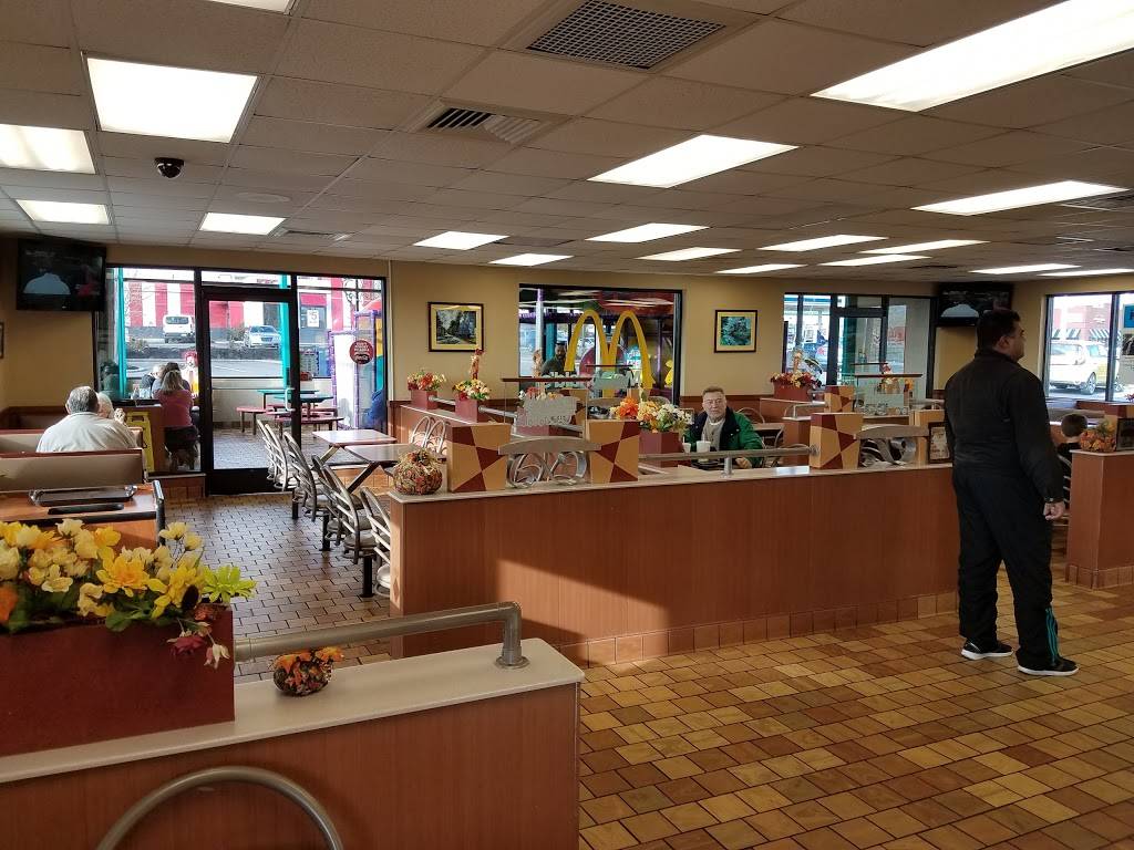 McDonalds | cafe | 512 S 1st Ave, La Grange, KY 40031, USA | 5022221928 OR +1 502-222-1928