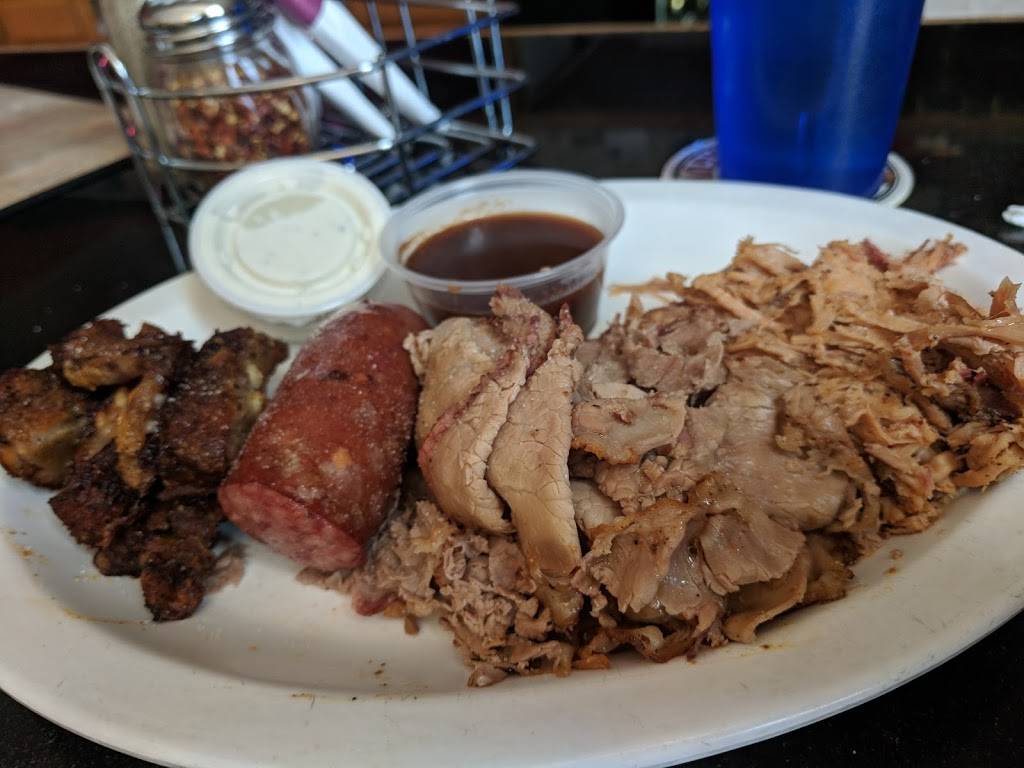 Po Boys | restaurant | 1728, 202 E University Ave, Urbana, IL 61801, USA | 2173672255 OR +1 217-367-2255