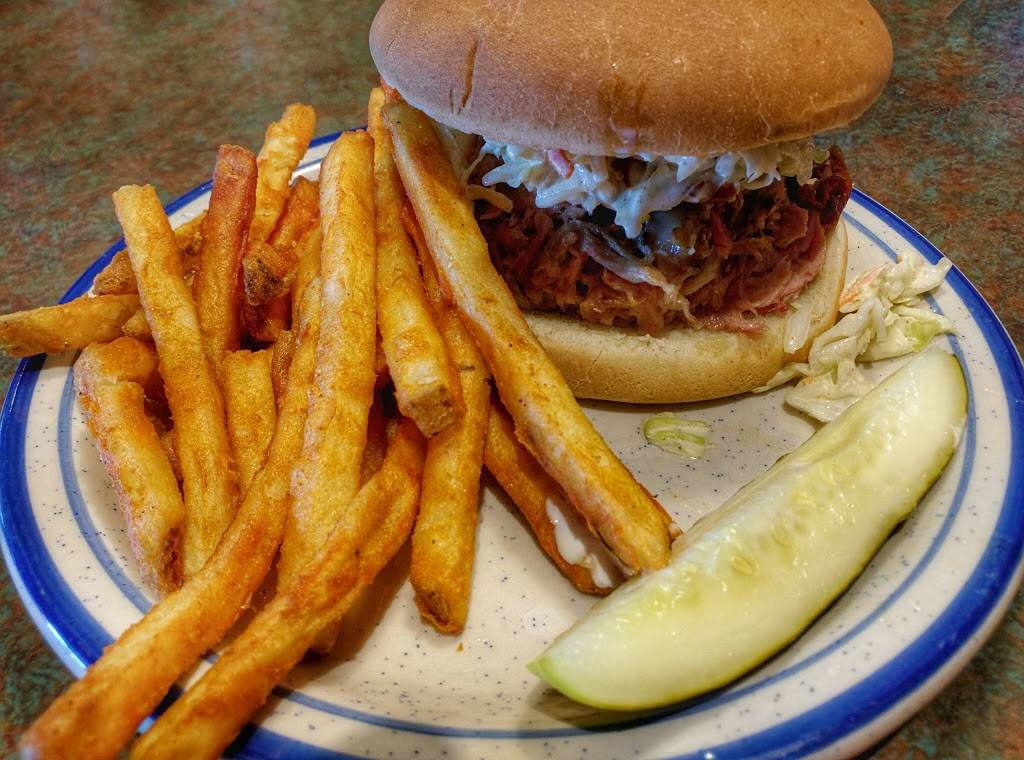 Red Hot & Blue Raleigh | restaurant | 6615 Falls of Neuse Rd, Raleigh, NC 27615, USA | 9198467427 OR +1 919-846-7427