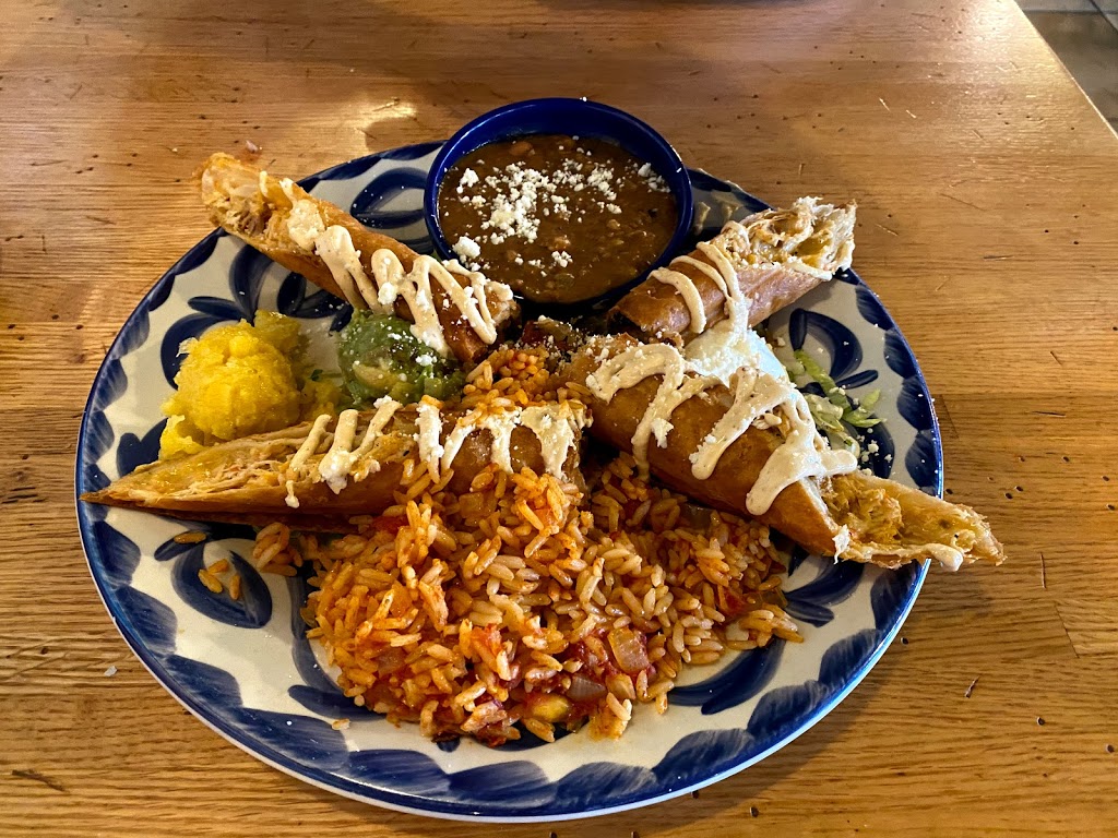 Chevys Fresh Mex | restaurant | 2801 S Louise Ave, Sioux Falls, SD 57106, USA | 6053622610 OR +1 605-362-2610