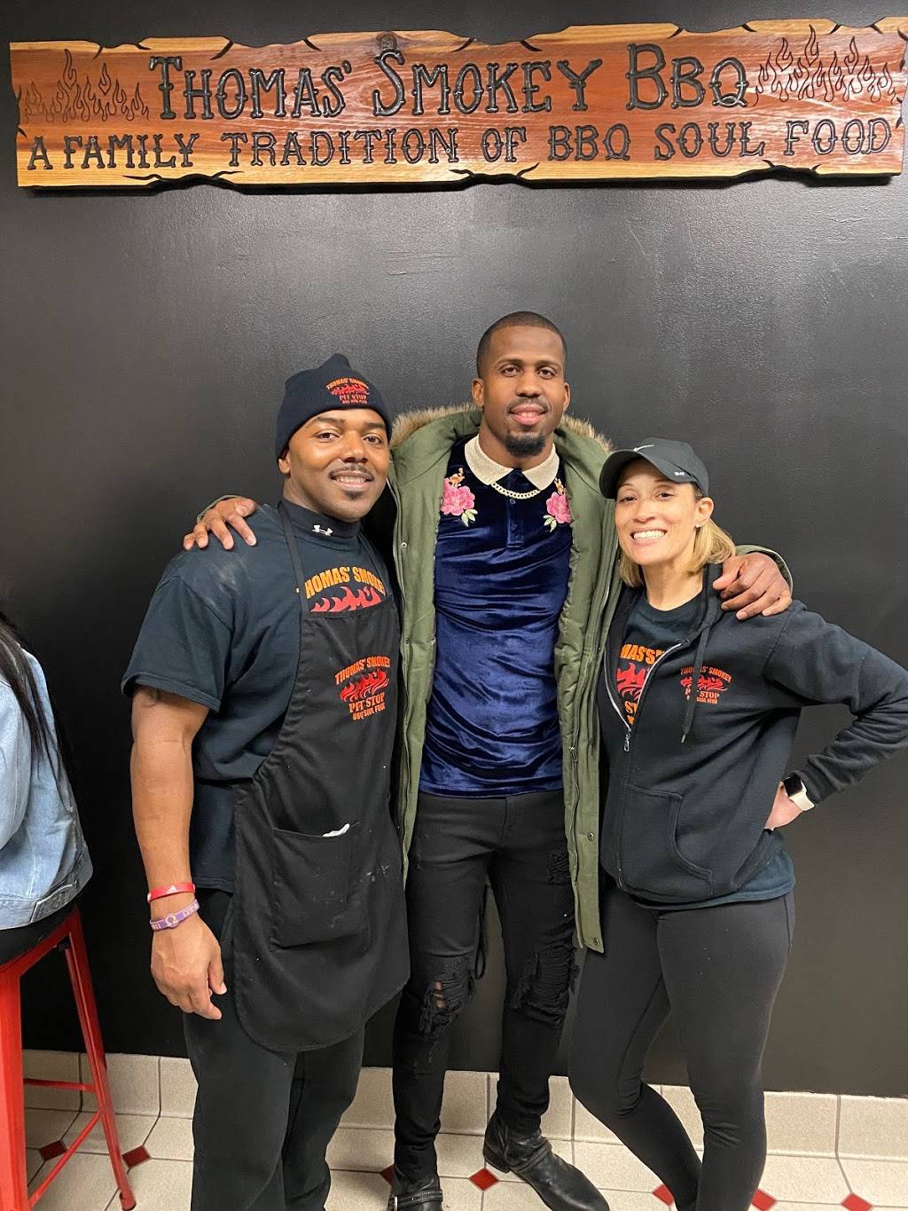 Thomas Smokey Pit Stop | restaurant | 182 Middle Turnpike W, Manchester, CT 06040, USA | 8606461400 OR +1 860-646-1400