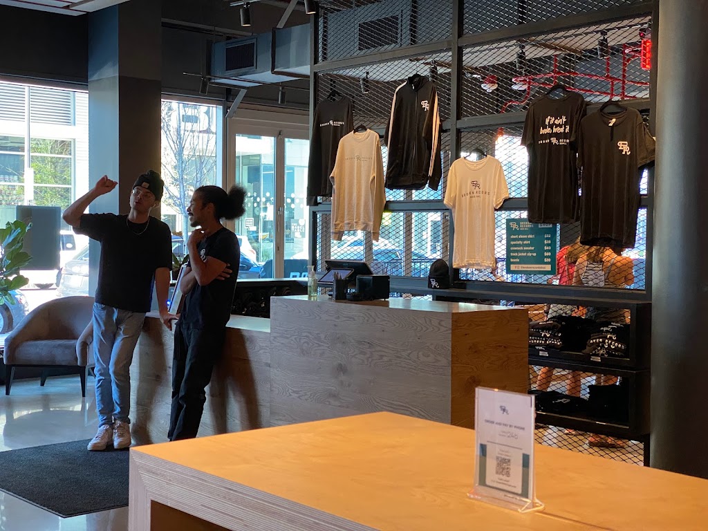 Broken Records | restaurant | 85 Guest St, Boston, MA 02135, USA | 6178707610 OR +1 617-870-7610