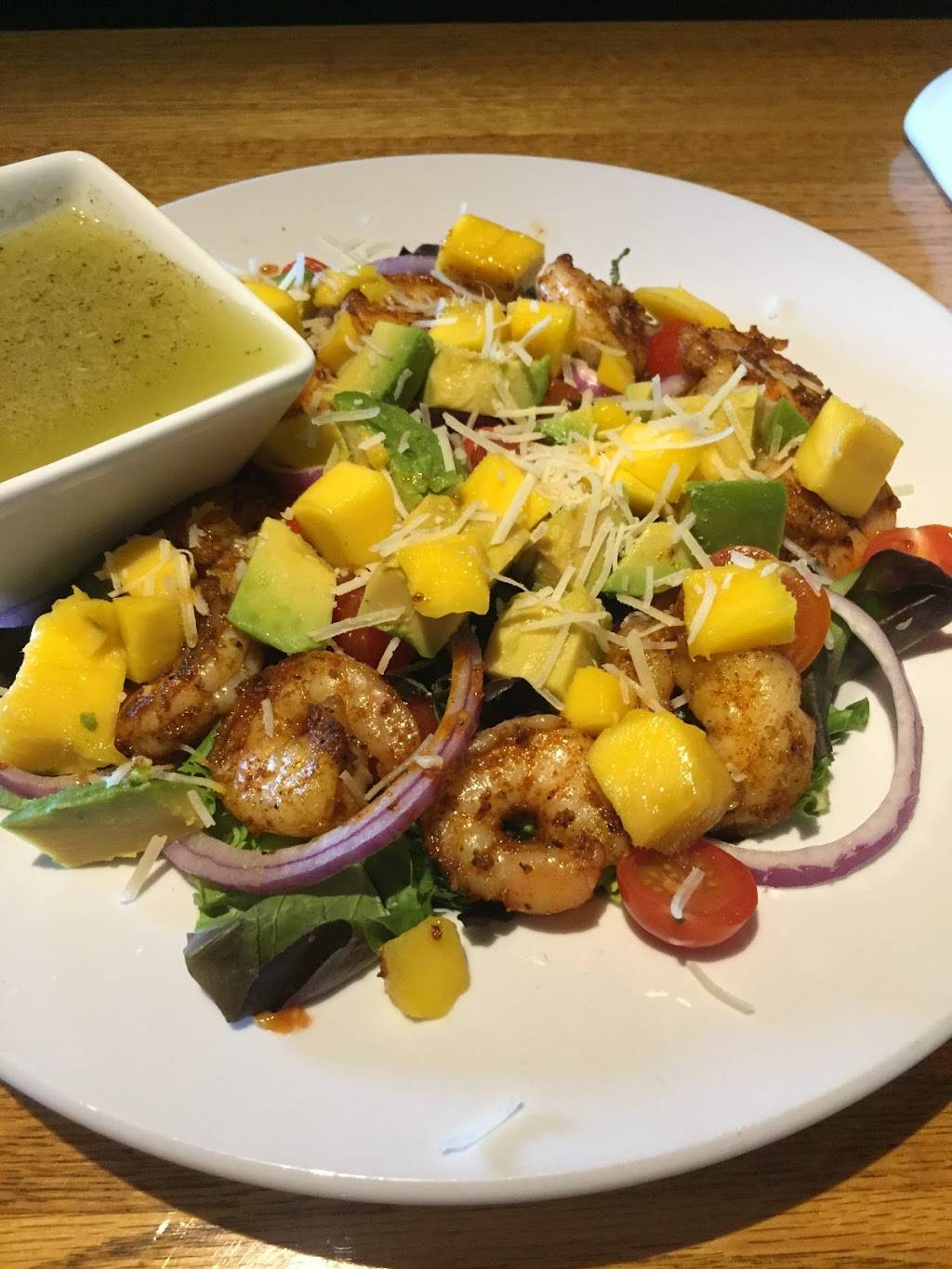 Alamo Steakhouse & Saloon | restaurant | 700 Broadway Ave, Mattoon, IL 61938, USA | 2172347337 OR +1 217-234-7337