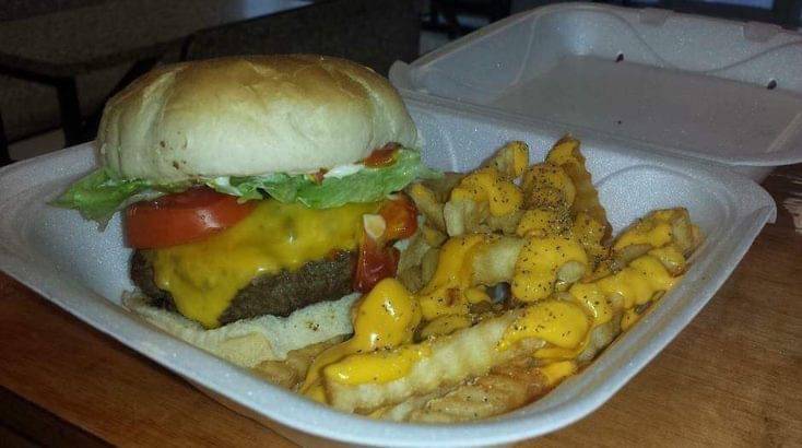 MOMMA G FOOD FOR THE SOUL | restaurant | 432 Bessie St, Kalamazoo, MI 49007, USA | 2695352456 OR +1 269-535-2456