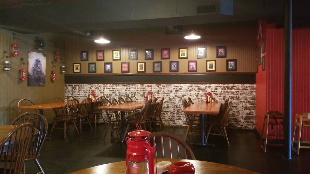 Porter House Bar & Grill | restaurant | 114 N, Broad St, Boaz, AL 35957, USA | 2562816923 OR +1 256-281-6923