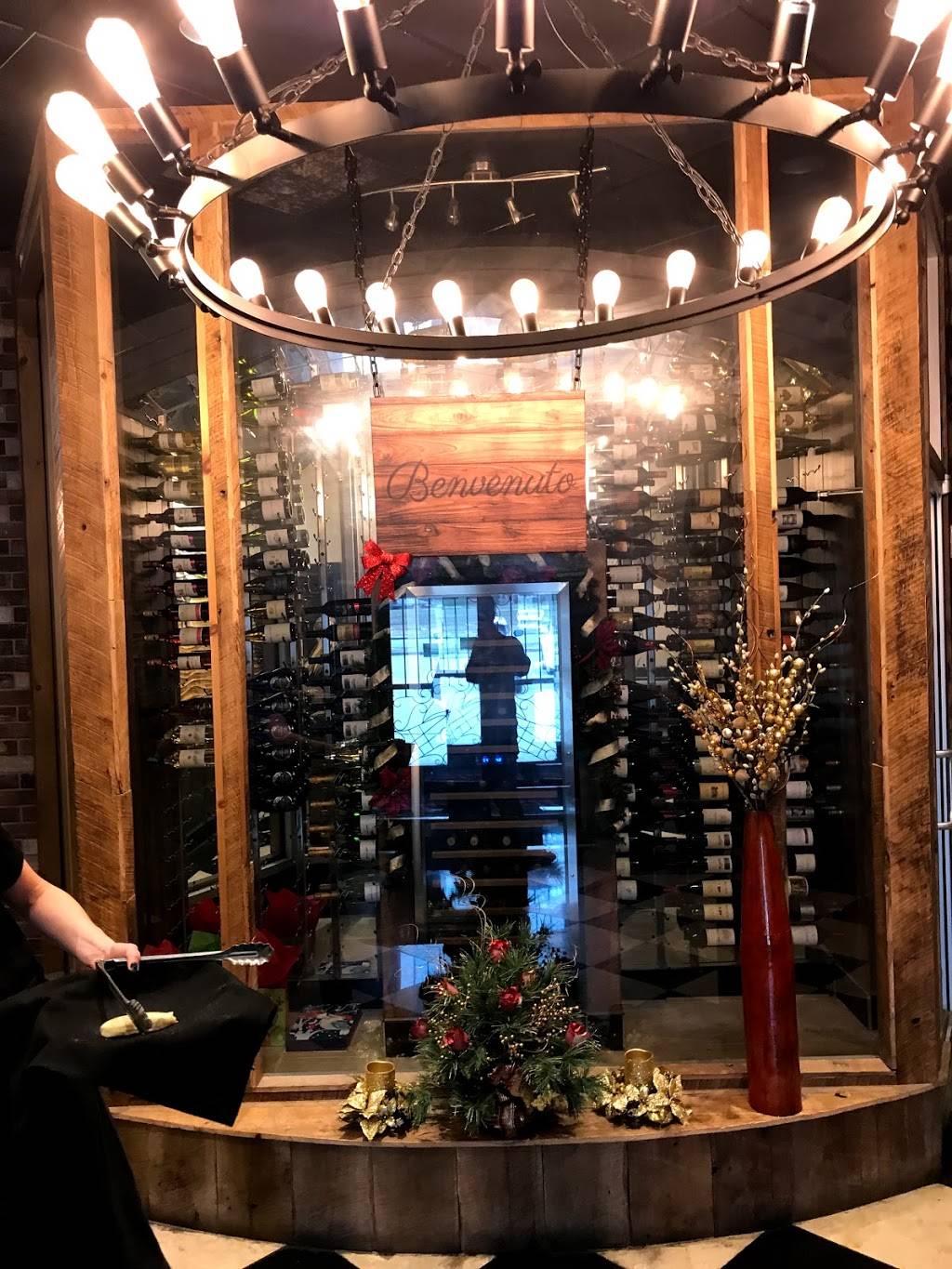 The Hill Italian Restaurant | restaurant | 600 E E Battlefield Rd, Springfield, MO 65807, USA | 4179208850 OR +1 417-920-8850