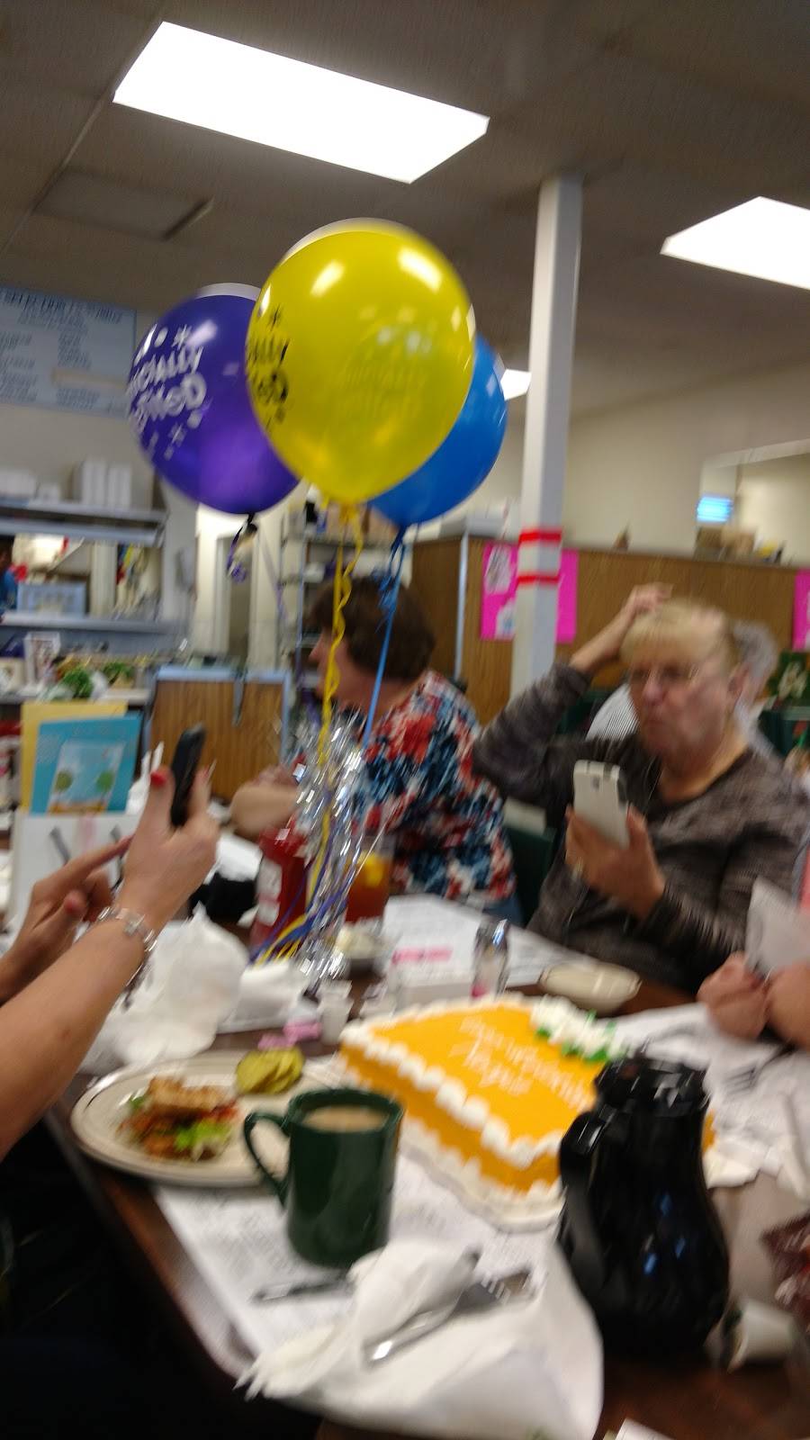 Classic Cafe | cafe | 6742 W Sylvania Ave, Sylvania, OH 43560, USA | 4198823465 OR +1 419-882-3465