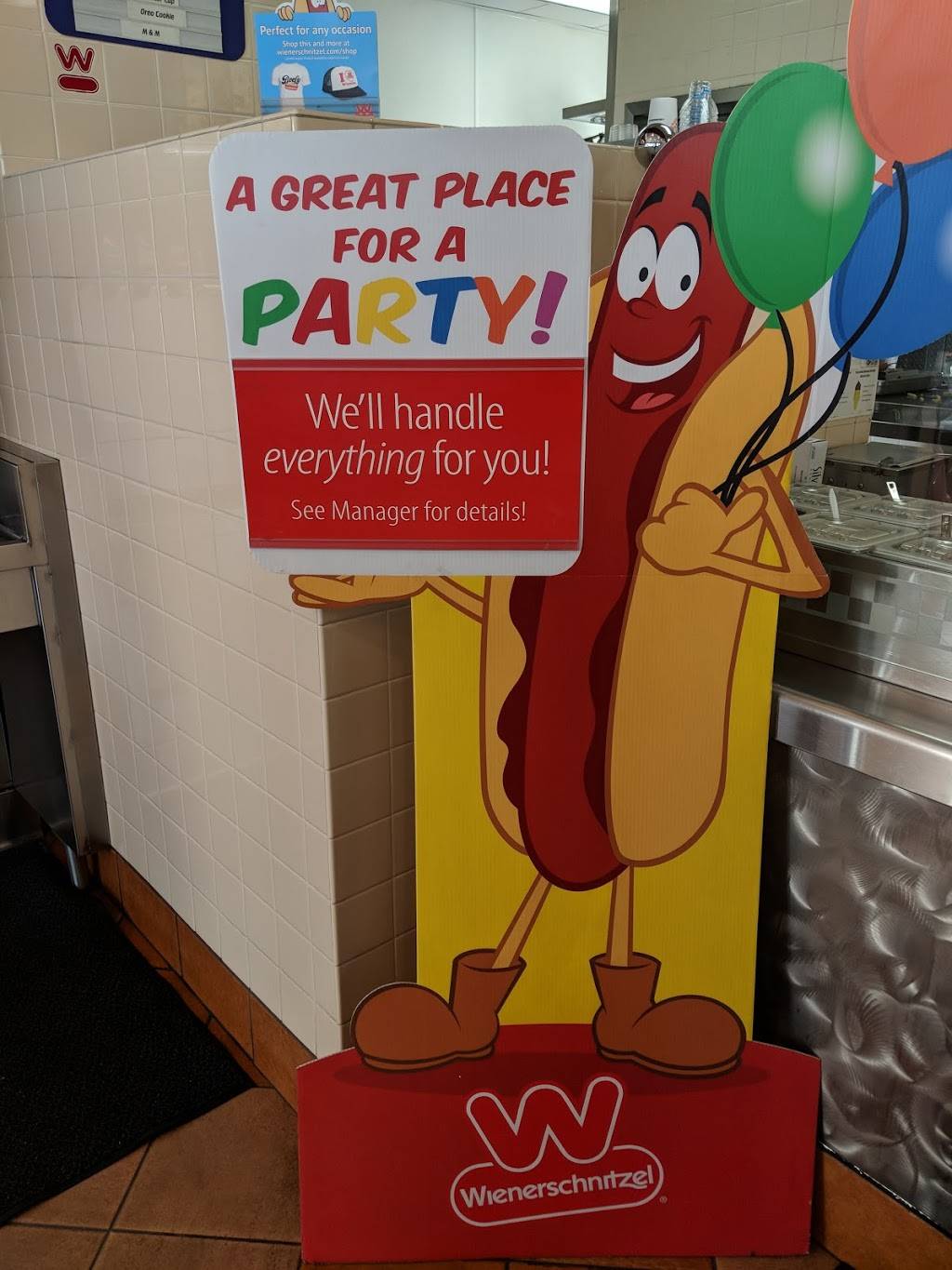 Wienerschnitzel | restaurant | 1405 S 300 W, Salt Lake City, UT 84115, USA | 8014847674 OR +1 801-484-7674