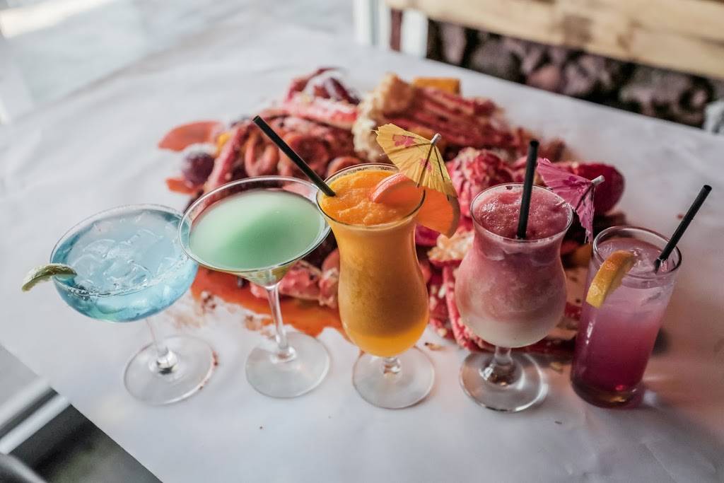 Hook & Reel Cajun Seafood Restaurant and Bar | restaurant | 363 Broadway Mall, Hicksville, NY 11801, USA | 5167190388 OR +1 516-719-0388