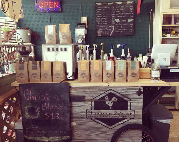 Handsome Rooster Coffee | restaurant | 338 N Market St, Mt Carmel, IL 62863, USA | 6189880151 OR +1 618-988-0151