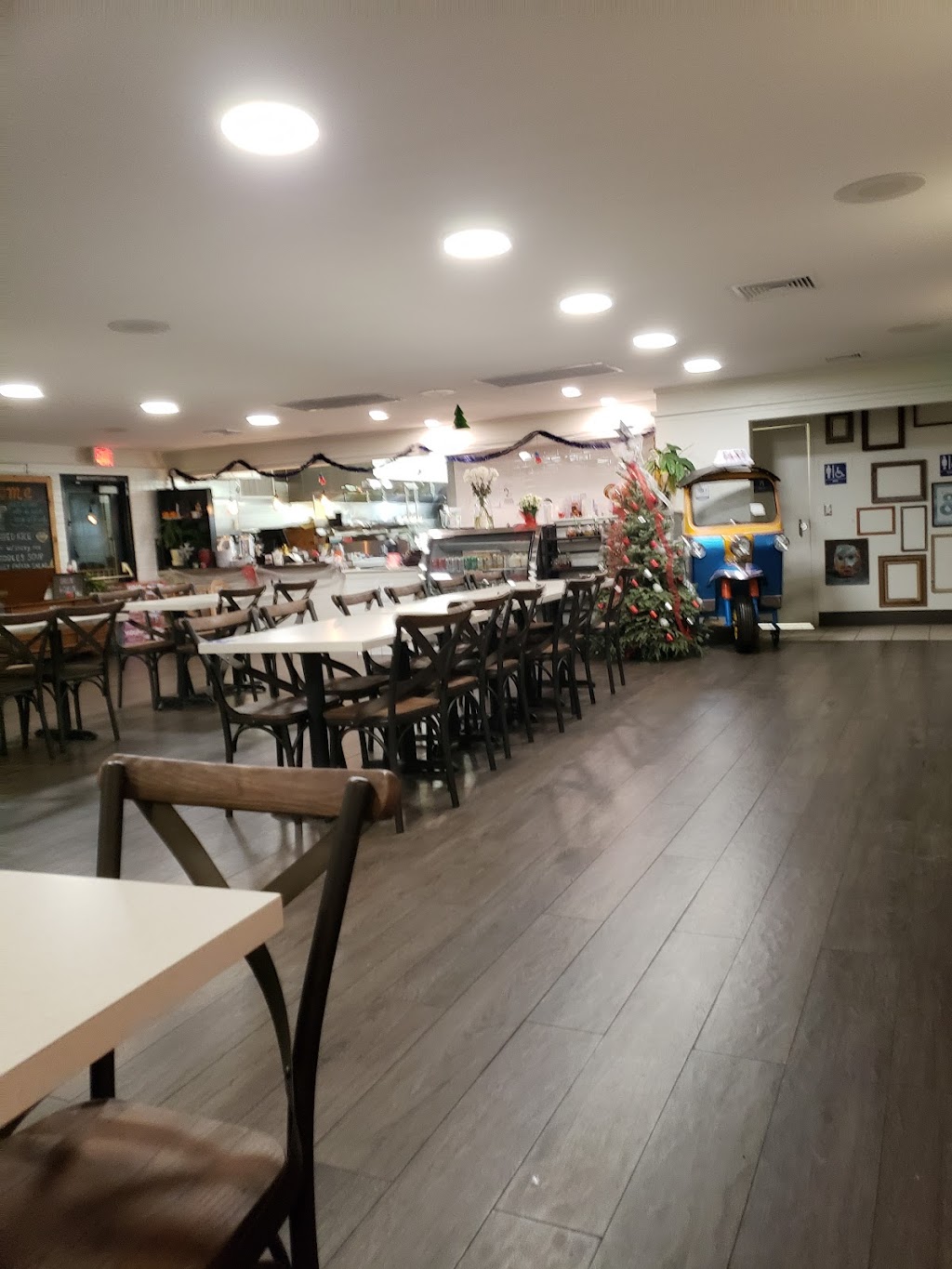 Brown Rice Thai Restaurant | restaurant | 233 Gentle Springs Ln, Diamond Bar, CA 91765, USA | 9093968799 OR +1 909-396-8799