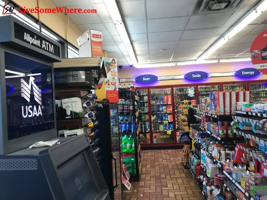 Circle K | meal takeaway | 2320 SW Archer Rd, Gainesville, FL 32608, USA | 3523761738 OR +1 352-376-1738