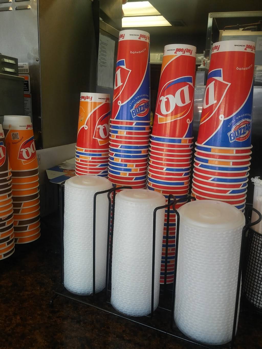 Dairy Queen Grill & Chill | restaurant | 198 Frankfort St, Versailles, KY 40383, USA | 8598733079 OR +1 859-873-3079