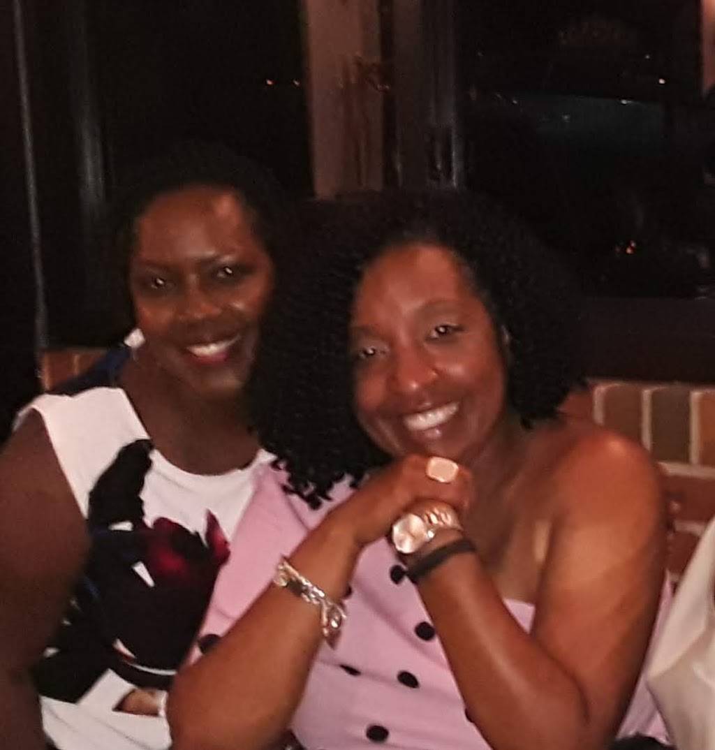 Rhoda Ps Restaurant & Catering | restaurant | 500 N Montgomery Ave, Sheffield, AL 35660, USA | 2569785179 OR +1 256-978-5179