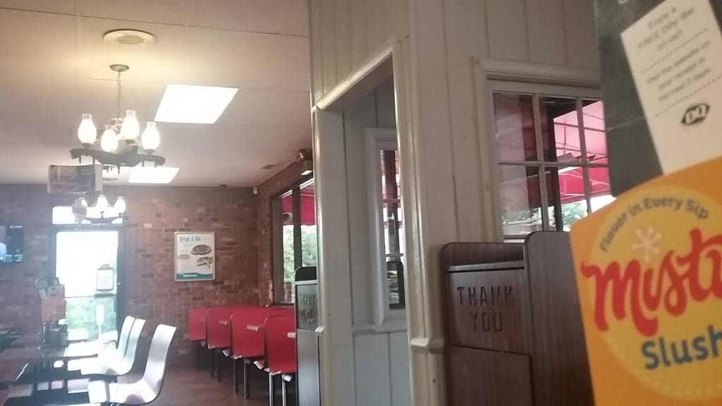 Dairy Queen Grill & Chill | restaurant | 4980 S Amherst Hwy, Madison Heights, VA 24572, USA | 4348468613 OR +1 434-846-8613