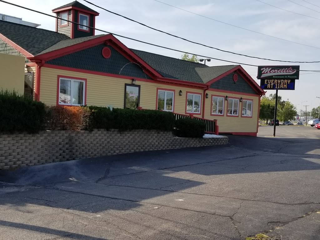 Morettis Ristorante & Pizzeria | restaurant | Frontage Rd, Ingleside, IL 60041, USA | 8479731800 OR +1 847-973-1800