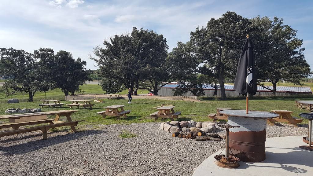 Okoboji Barn | restaurant | 2325 41st St, Spirit Lake, IA 51360, USA | 7123306769 OR +1 712-330-6769