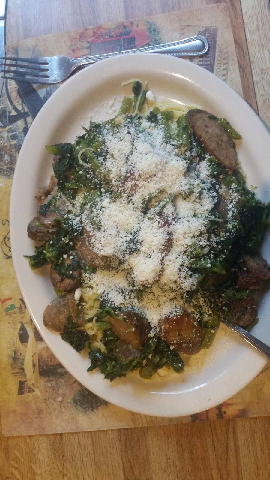 Sals Family Pizza | restaurant | 630 Main St, Monroe, CT 06468, USA | 2032681862 OR +1 203-268-1862