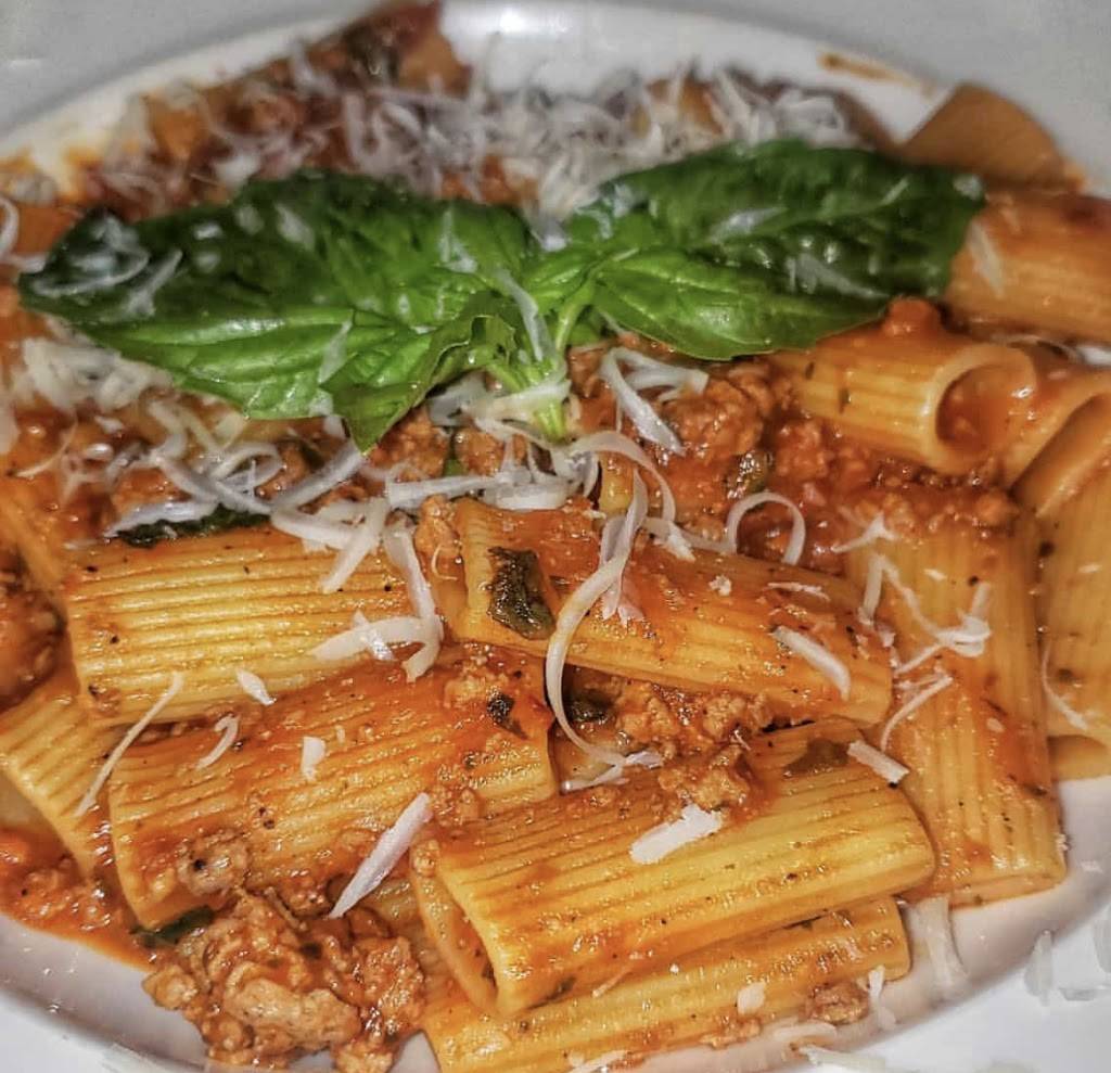 3 Brothers Pizza Of Glen Cove | meal delivery | 70 Forest Ave, Glen Cove, NY 11542, USA | 5162772291 OR +1 516-277-2291