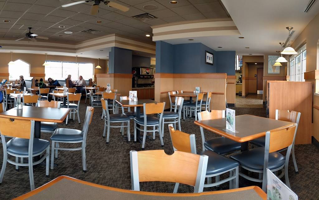 Culvers | restaurant | 1407 W Grand Ave, Port Washington, WI 53074, USA | 2622686888 OR +1 262-268-6888