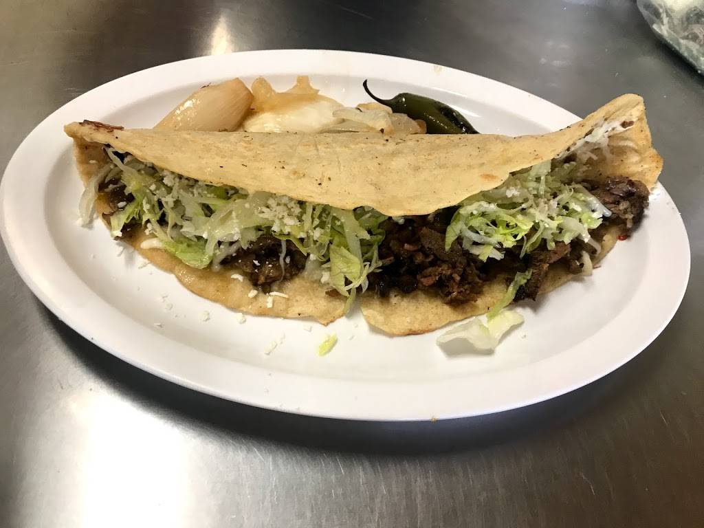 Charly’s Super Tortas Chilangas | restaurant | 2725 E Fremont St, Stockton, CA 95205, USA | 2099054179 OR +1 209-905-4179