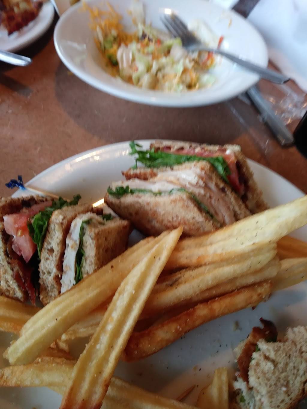 Dennys | restaurant | 20565 Eureka Rd, Taylor, MI 48180, USA | 7342811331 OR +1 734-281-1331