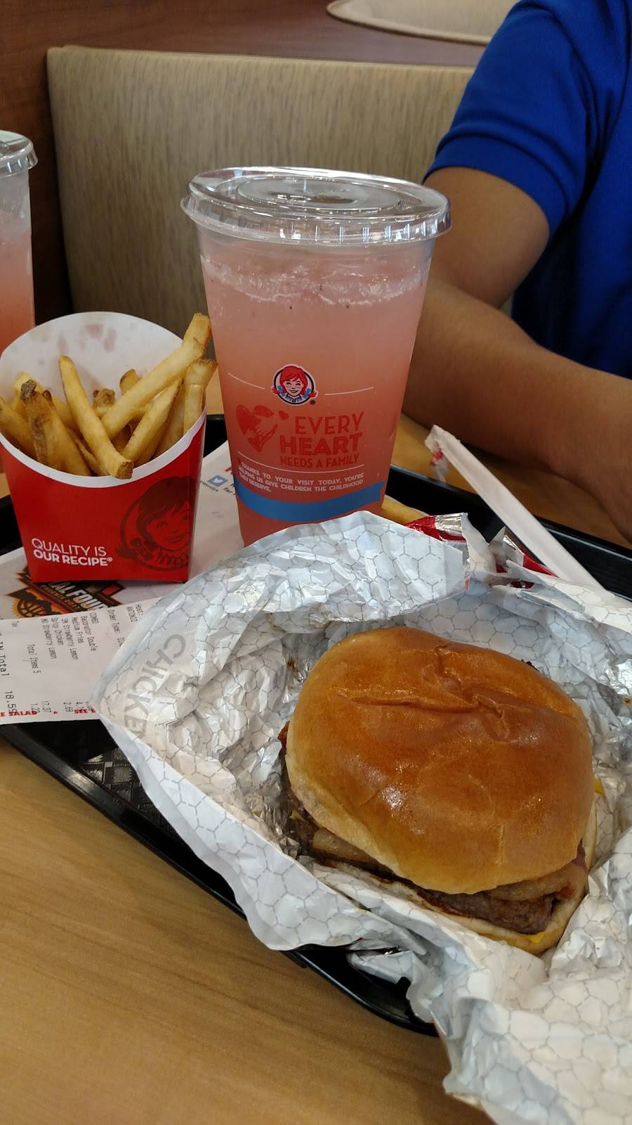 Wendys | restaurant | 350 S College Rd, Wilmington, NC 28403, USA | 9104520390 OR +1 910-452-0390