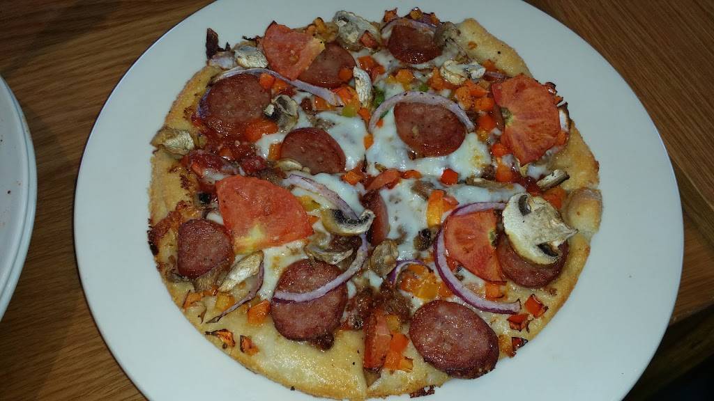 Old Chicago Pizza and Taproom | restaurant | 802 Gervais St #100, Columbia, SC 29201, USA | 8032523100 OR +1 803-252-3100