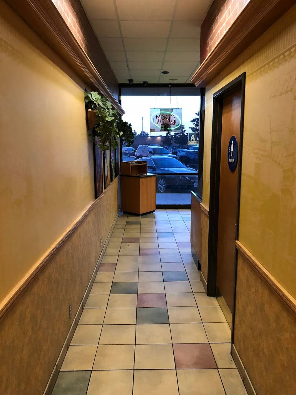 Subway | restaurant | 3006 A, Ming Ave, Bakersfield, CA 93304, USA | 6618362781 OR +1 661-836-2781