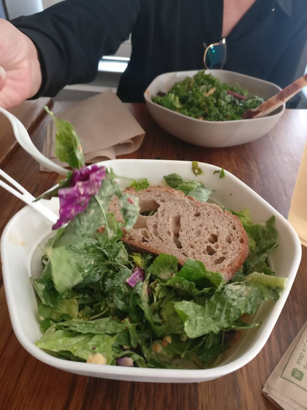 sweetgreen | restaurant | 6115 Sunset Blvd, Los Angeles, CA 90028, USA | 3234985558 OR +1 323-498-5558