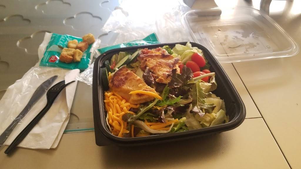 Jack in the Box | restaurant | 13721 Goldenwest St, Westminster, CA 92683, USA | 7148999112 OR +1 714-899-9112