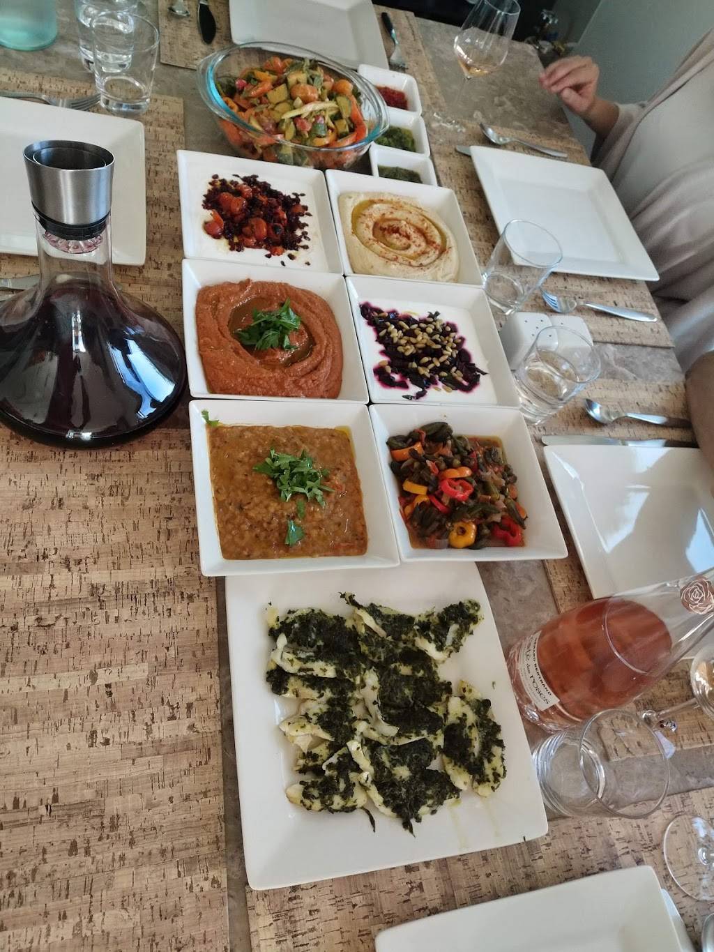 Casa Navin | restaurant | Seattle, WA 98119, USA | 2062820838 OR +1 206-282-0838