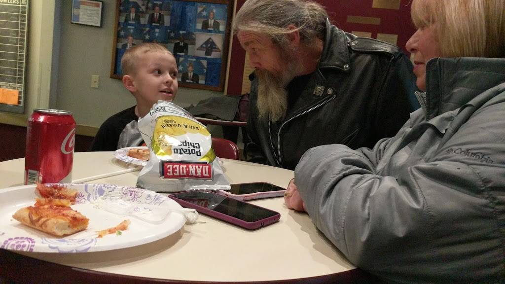 VFW Post 1082 | restaurant | 343 Northfield Rd, Bedford, OH 44146, USA | 4402329035 OR +1 440-232-9035