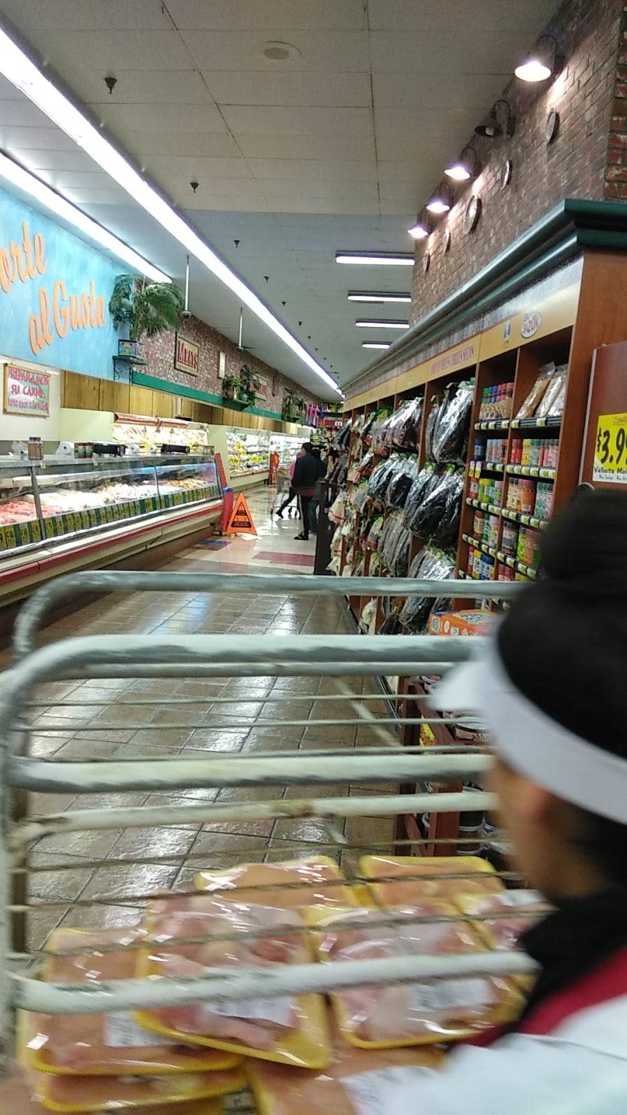 Vallarta Supermarkets | bakery | 600 Bear Mountain Blvd, Arvin, CA 93203, USA | 6618543505 OR +1 661-854-3505