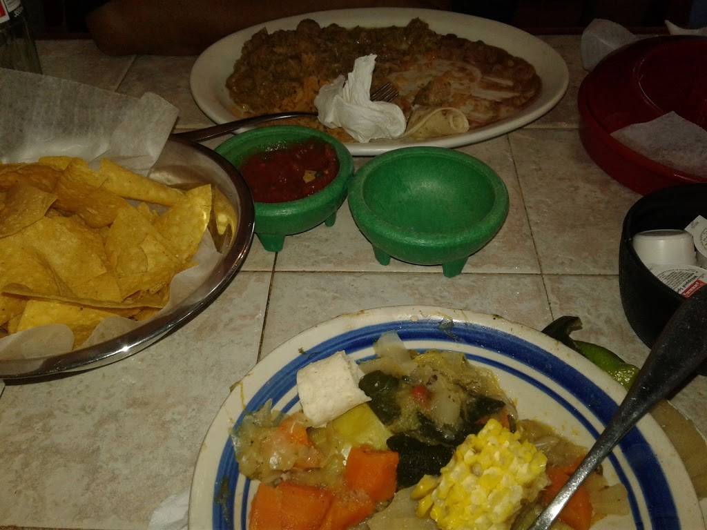 El Jacalito | restaurant | 102 S Main St, Crandall, TX 75114, USA | 9724729991 OR +1 972-472-9991