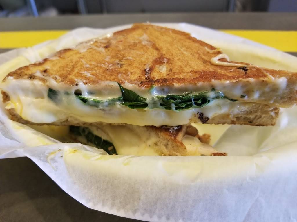 Central Melt | restaurant | 685 Central Ave, St. Petersburg, FL 33701, USA | 7273465338 OR +1 727-346-5338