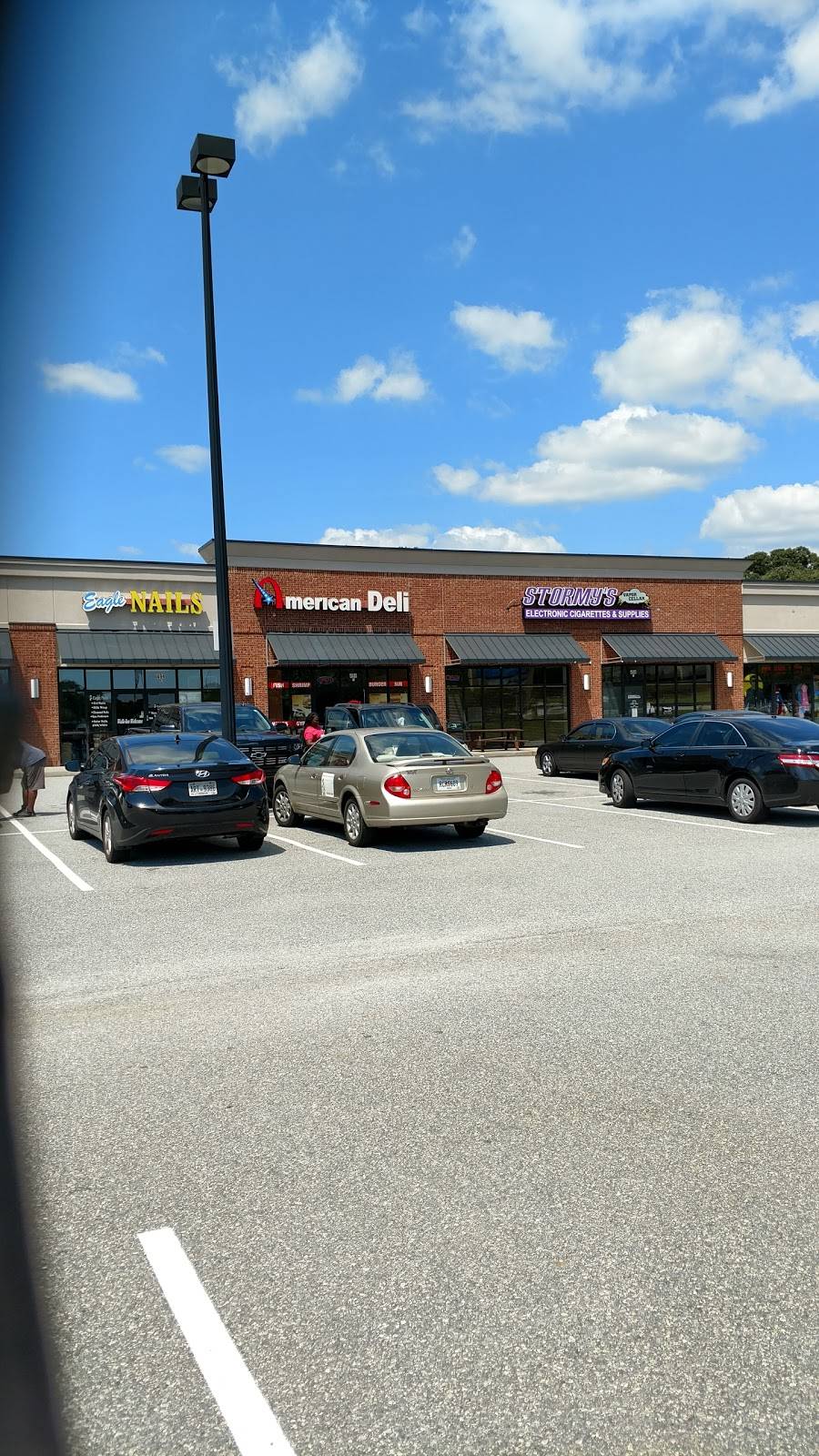 American Deli | restaurant | 494 Booth Rd Ste 400, Warner Robins, GA 31088, USA | 4784498200 OR +1 478-449-8200