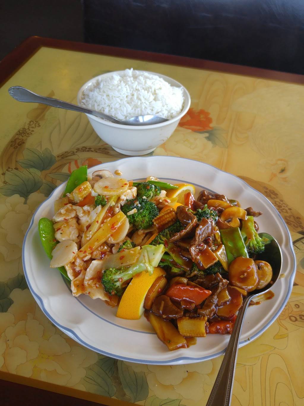 Wok King Restaurant | restaurant | 419 W Pine St, Baraboo, WI 53913, USA | 6083564429 OR +1 608-356-4429