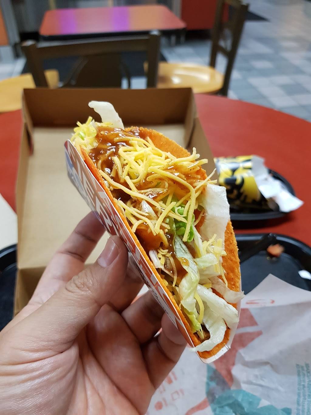 Taco Bell | restaurant | 2900 Townsgate Rd #113, Thousand Oaks, CA 91361, USA | 8054962666 OR +1 805-496-2666