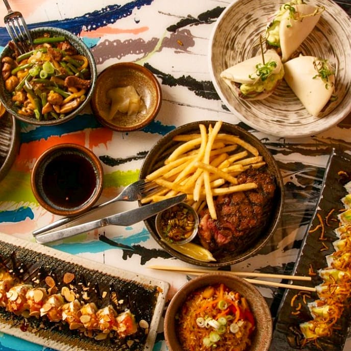 Crudos Fusion Art Hallandale | restaurant | 801 N Federal Hwy Ste 215, Hallandale Beach, FL 33009, USA | 9545892075 OR +1 954-589-2075