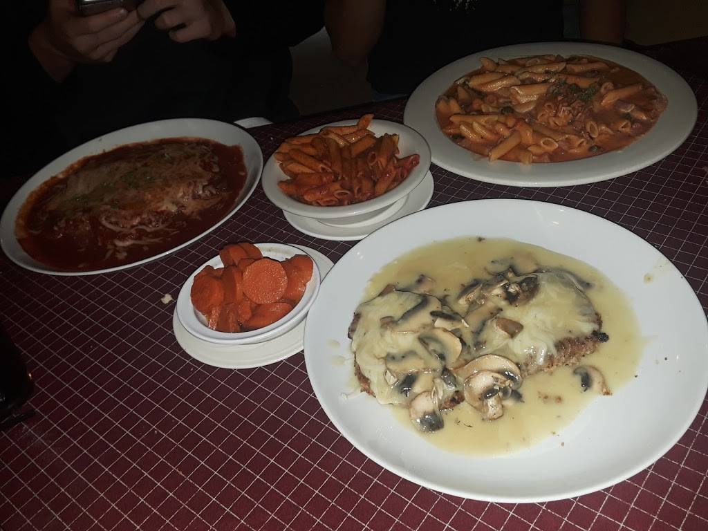 Salvatores | restaurant | 12801 E US Hwy 40, Independence, MO 64055, USA | 8167372400 OR +1 816-737-2400