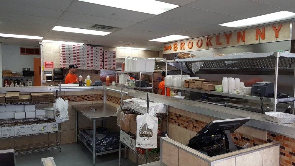 Brooklyn New York Pizza | restaurant | 251 W Central St, Natick, MA 01760, USA | 5086555355 OR +1 508-655-5355