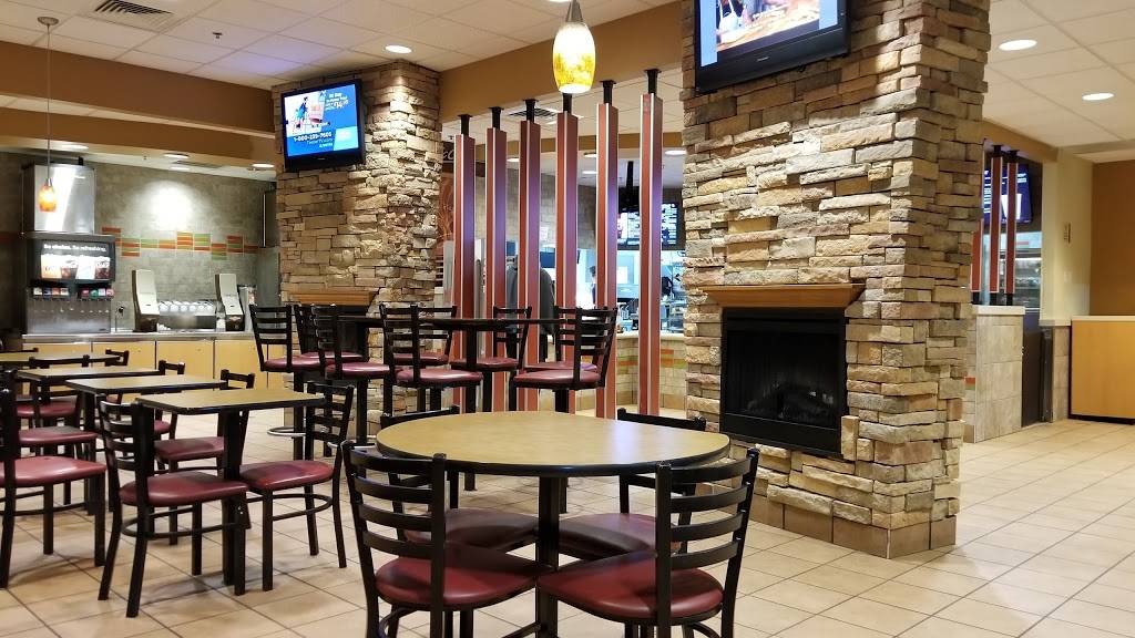 McDonalds | cafe | 3533 Hillsborough Rd, Durham, NC 27705, USA | 9193836989 OR +1 919-383-6989