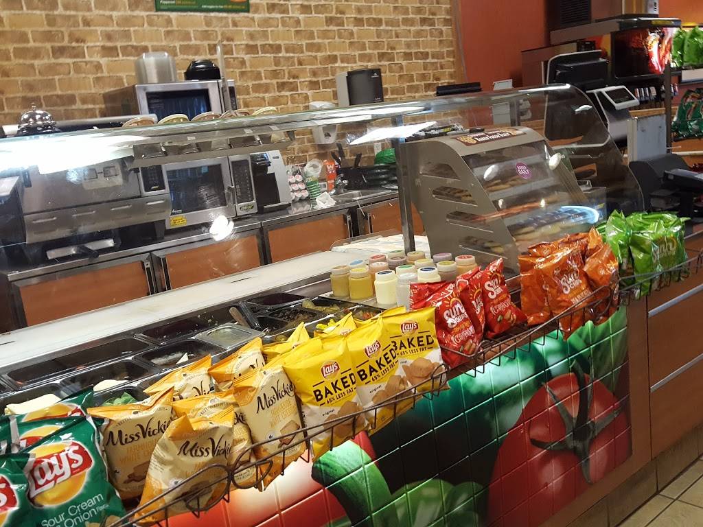 Subway | restaurant | 513 Irvington Ave, Newark, NJ 07106, USA | 9733506464 OR +1 973-350-6464