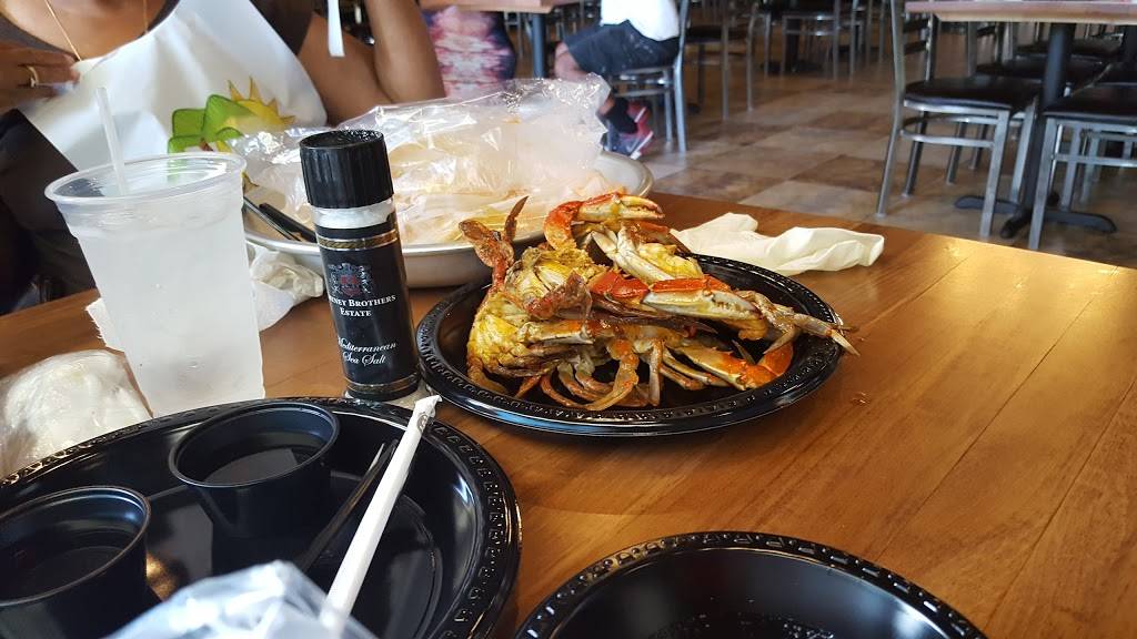Boiling Crawfish Baymeadows | restaurant | 8358 Point Meadows Dr, Jacksonville, FL 32256, USA | 9046834114 OR +1 904-683-4114