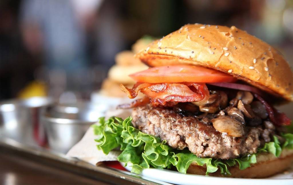 Mix & Match Burger | restaurant | 112 W California Ave, Glendale, CA 91203, USA | 8183964965 OR +1 818-396-4965