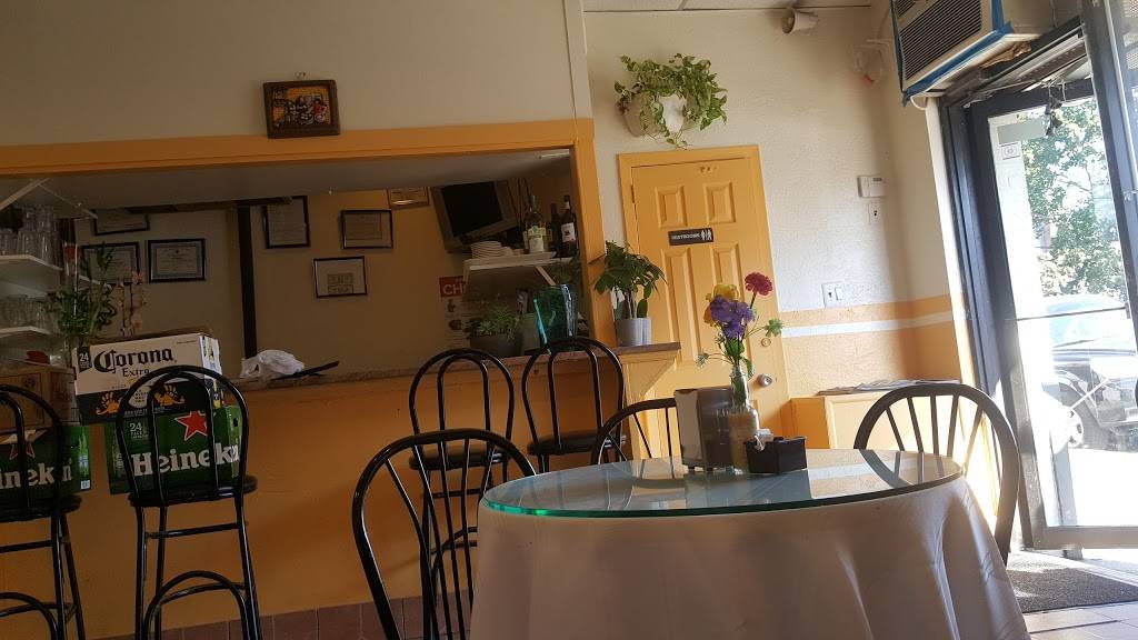 Chely’s Restaurant | restaurant | 219 Nassau St, Westbury, NY 11590, USA | 5169970401 OR +1 516-997-0401