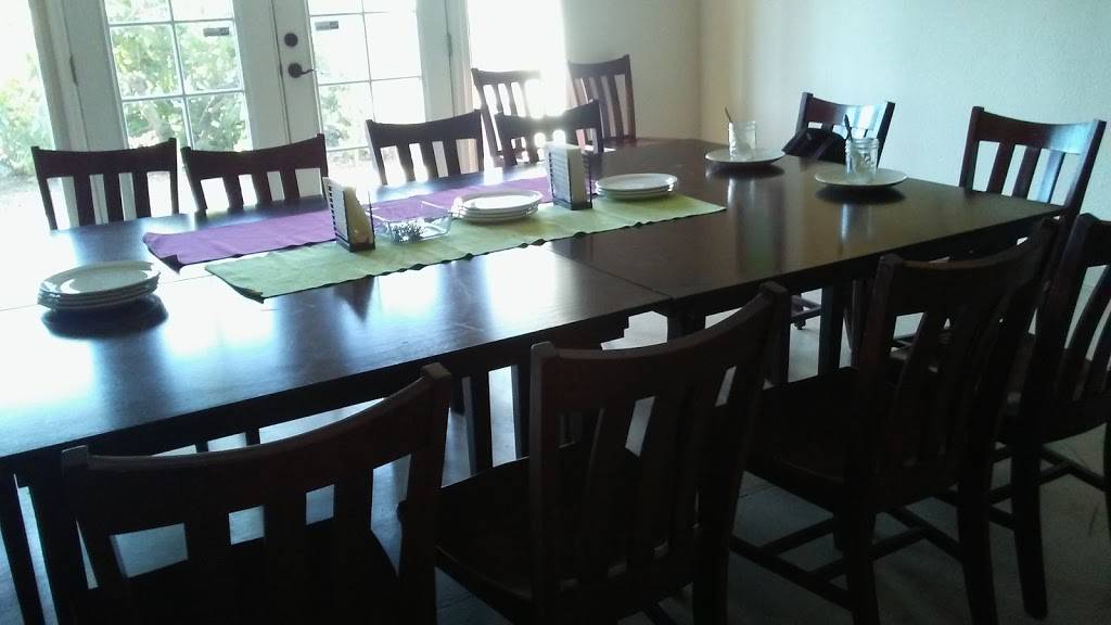 Community Cuisine | meal takeaway | 2245 E Washington St, Phoenix, AZ 85034, USA | 4806164787 OR +1 480-616-4787