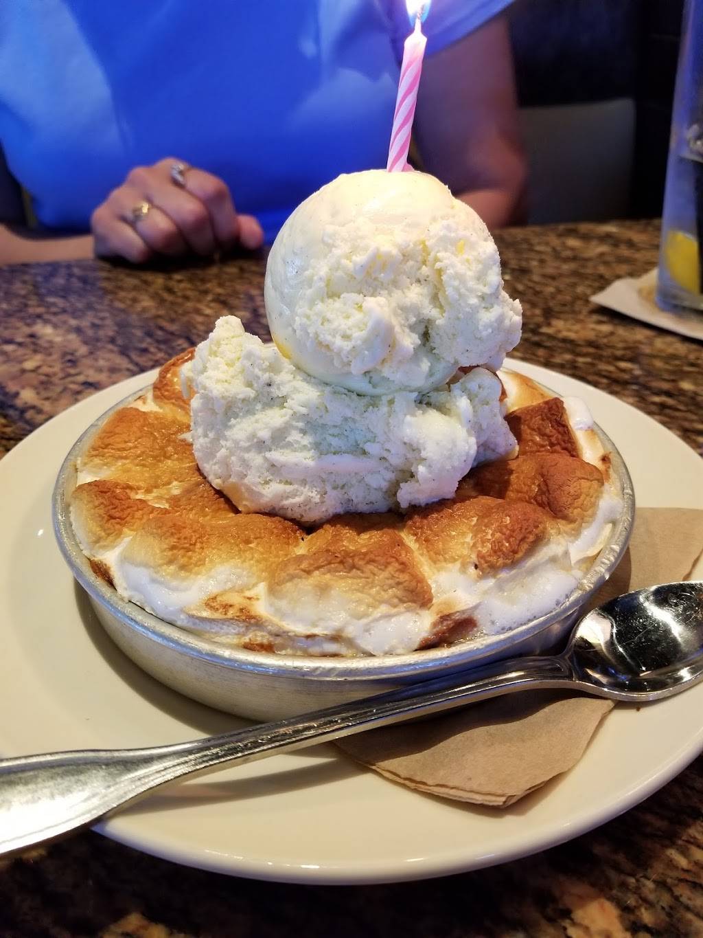 BJs Restaurant & Brewhouse | restaurant | 4502 S Steele St Ste 1500, Tacoma, WA 98409, USA | 2534721220 OR +1 253-472-1220