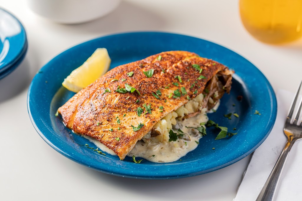 Fish Bar | restaurant | 2956 N Sheffield Ave, Chicago, IL 60657, USA | 7733608686 OR +1 773-360-8686